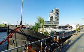 Eco Houseboat Pension